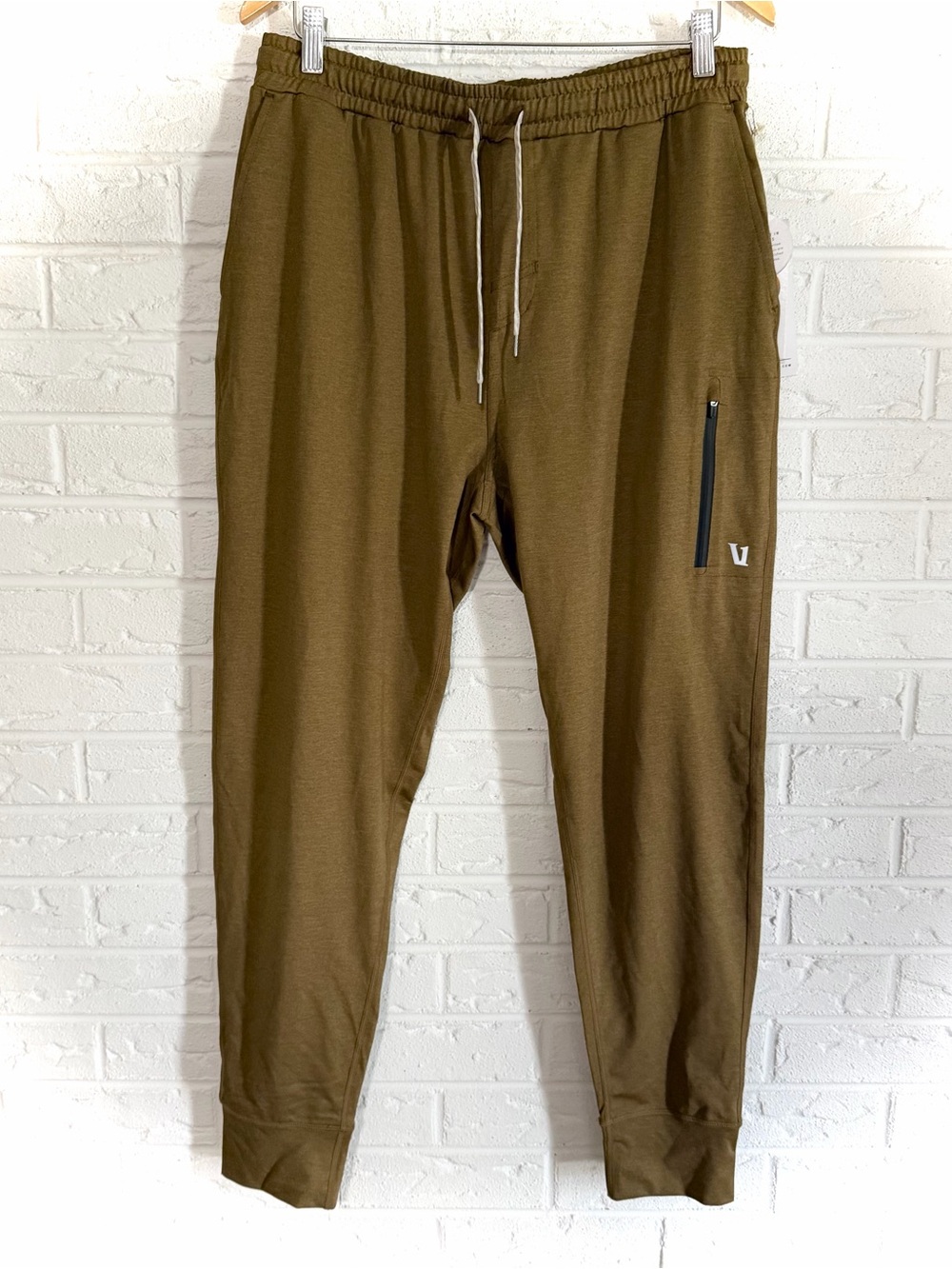 NWT Vuori Sunday Performance Joggers Tobacco Heather Size Large